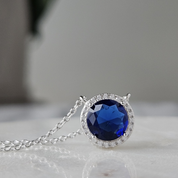 Sapphire Blue Round Halo Gemstone Necklace, 925 Sterling Silver - Picture 5 of 6